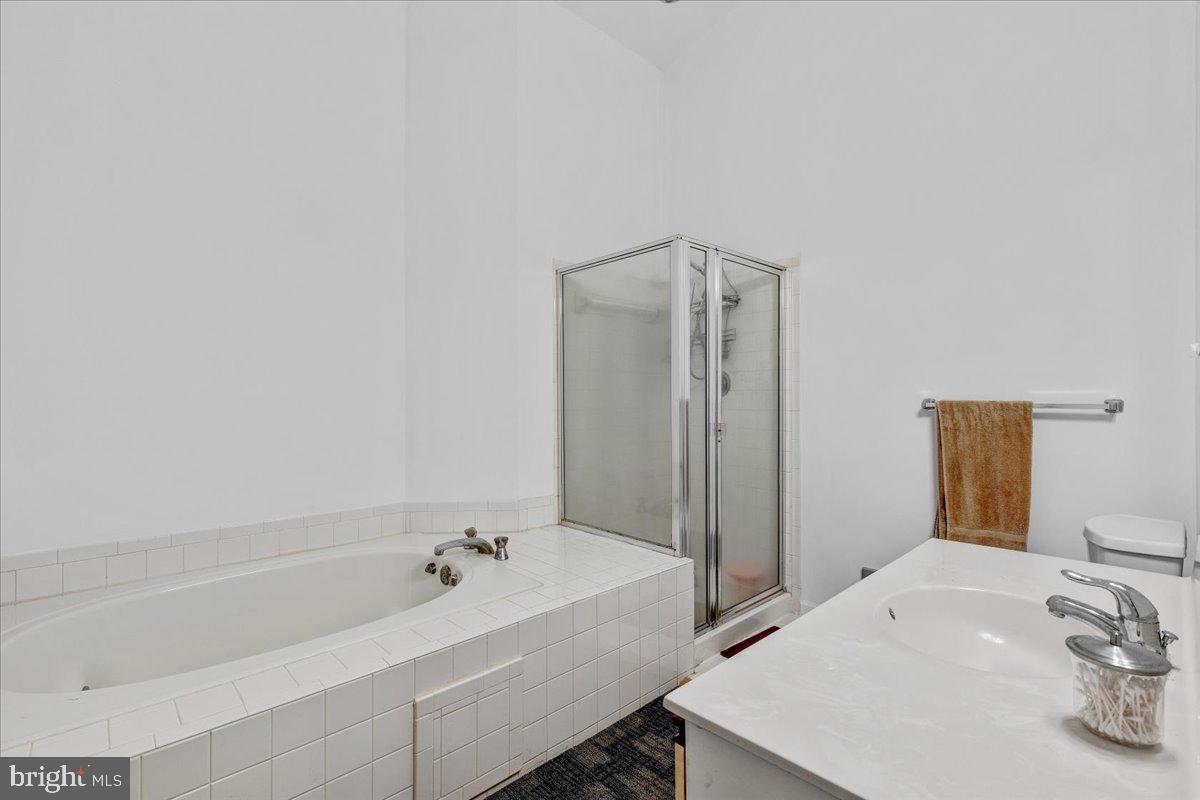 POTOMAC FAIRWAYS - Residential