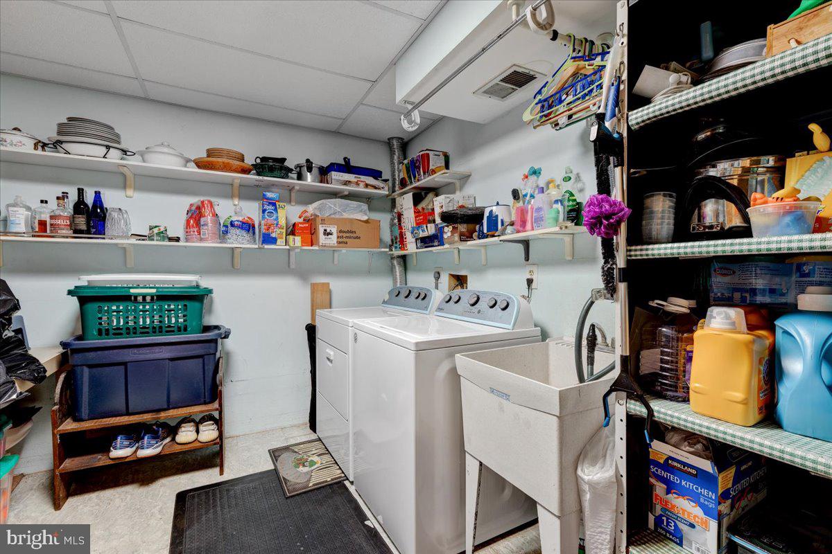 POTOMAC FAIRWAYS - Residential