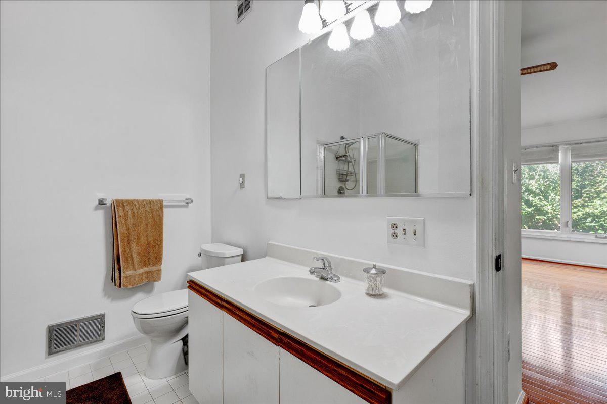 POTOMAC FAIRWAYS - Residential