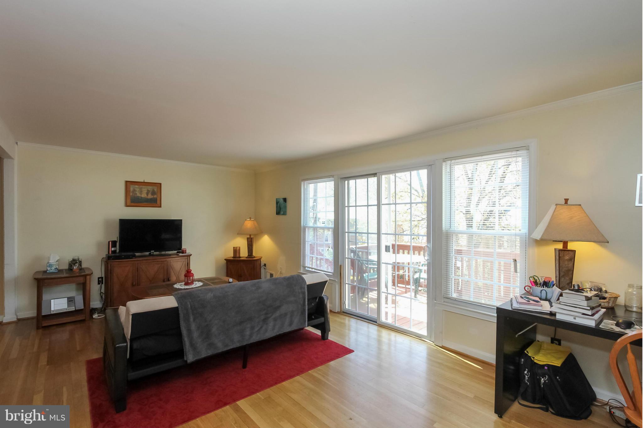 GREENWICH HILL - Residential