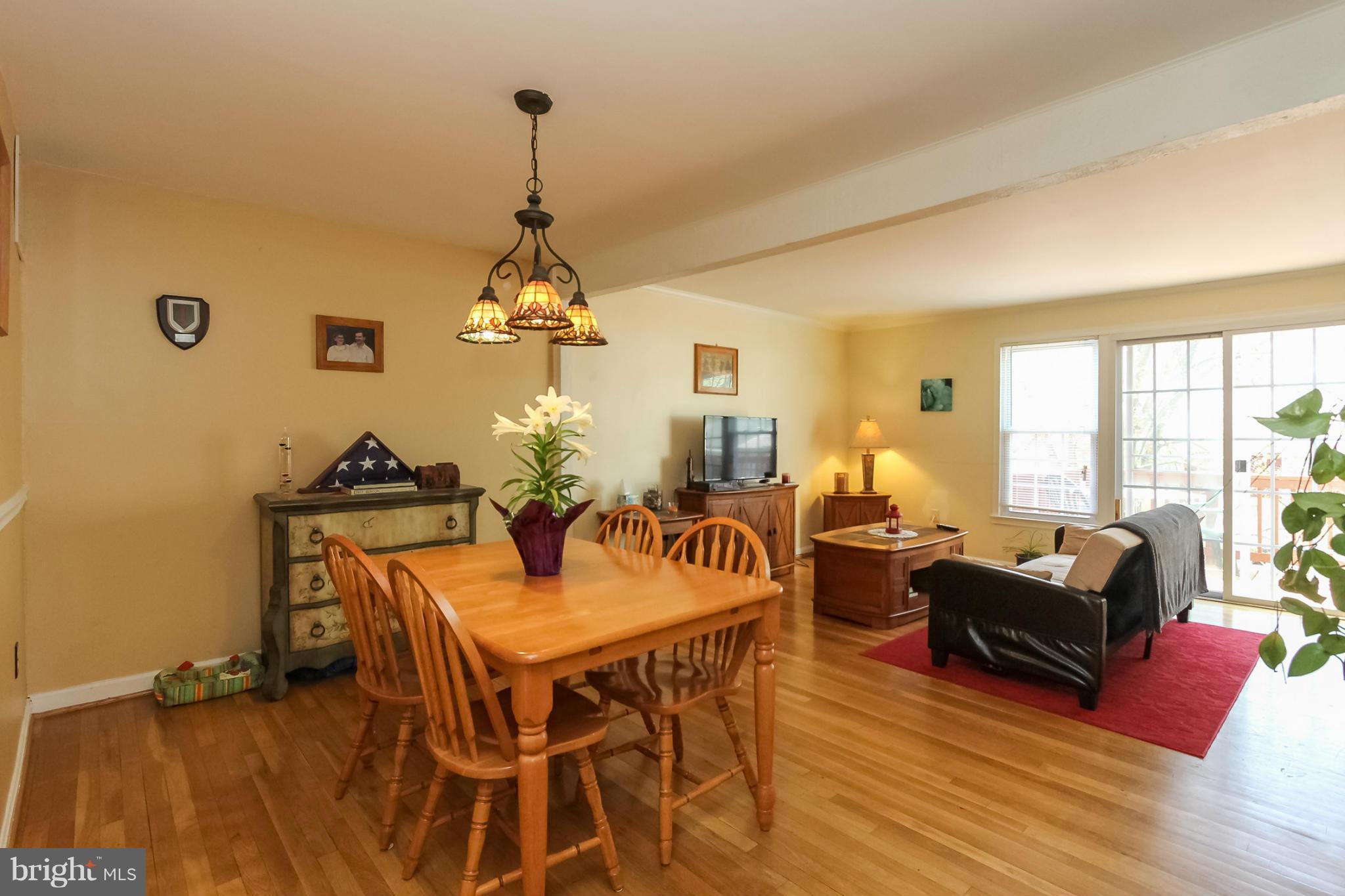 GREENWICH HILL - Residential