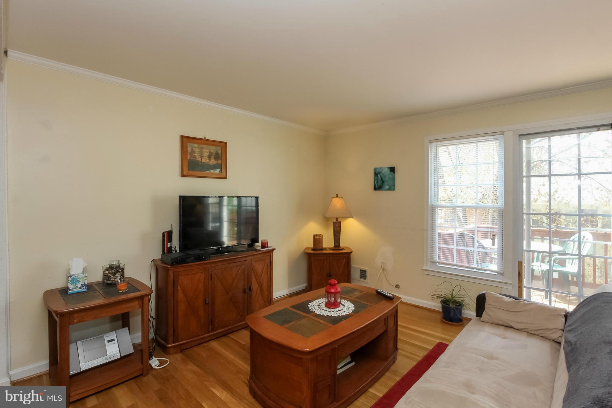 GREENWICH HILL - Residential