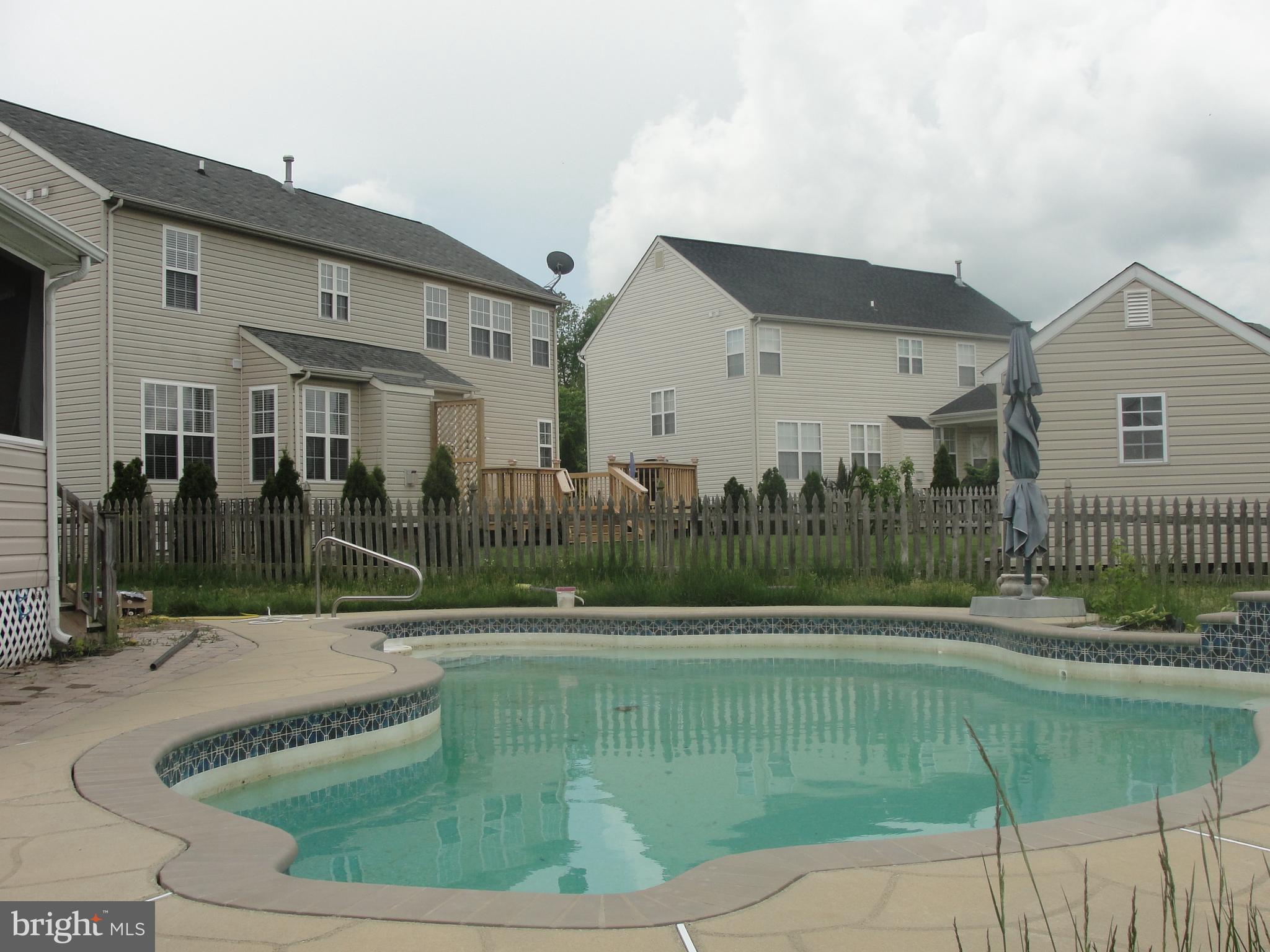 CHARLES COUNTY - Residential