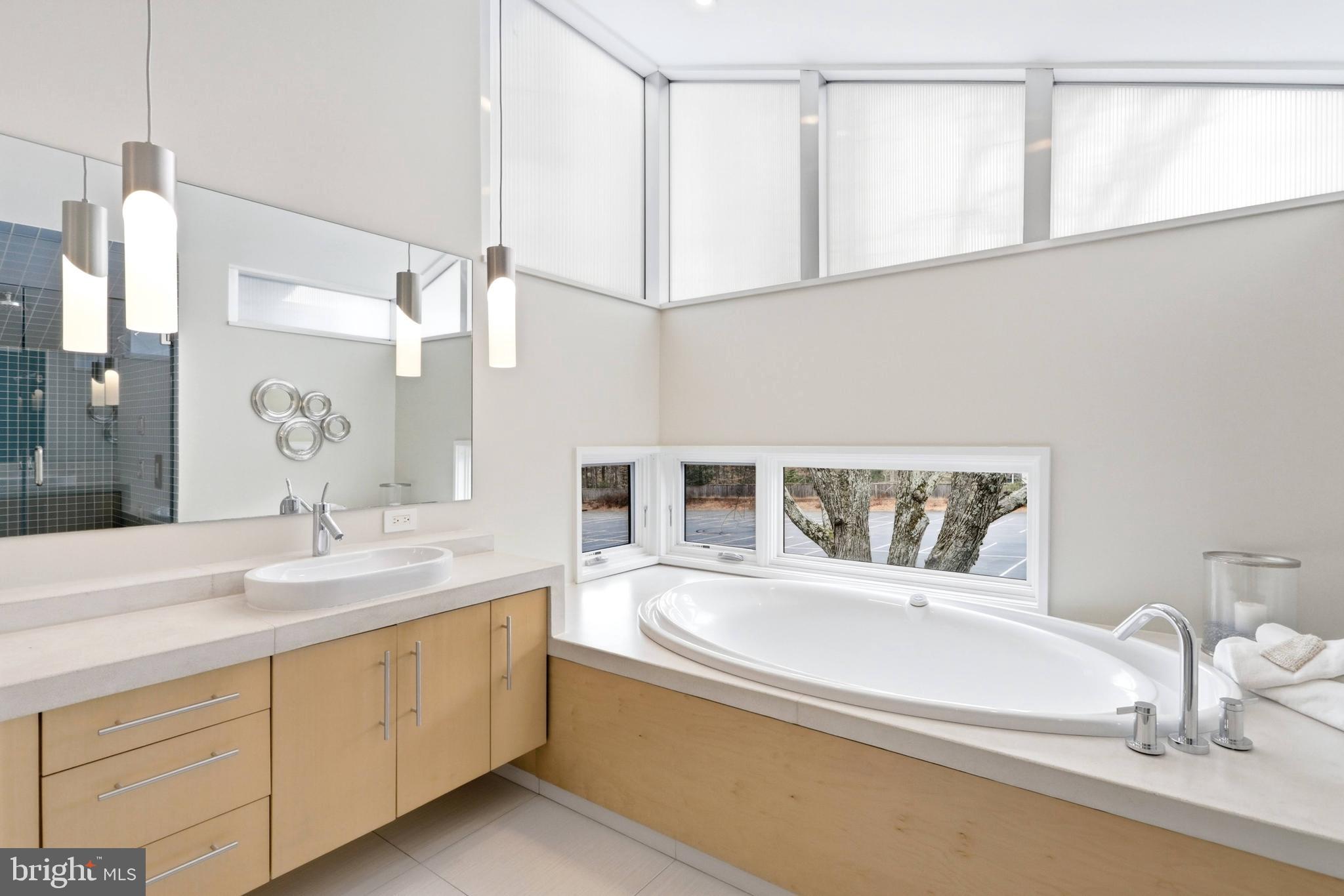 BONNIE BRAE - Residential