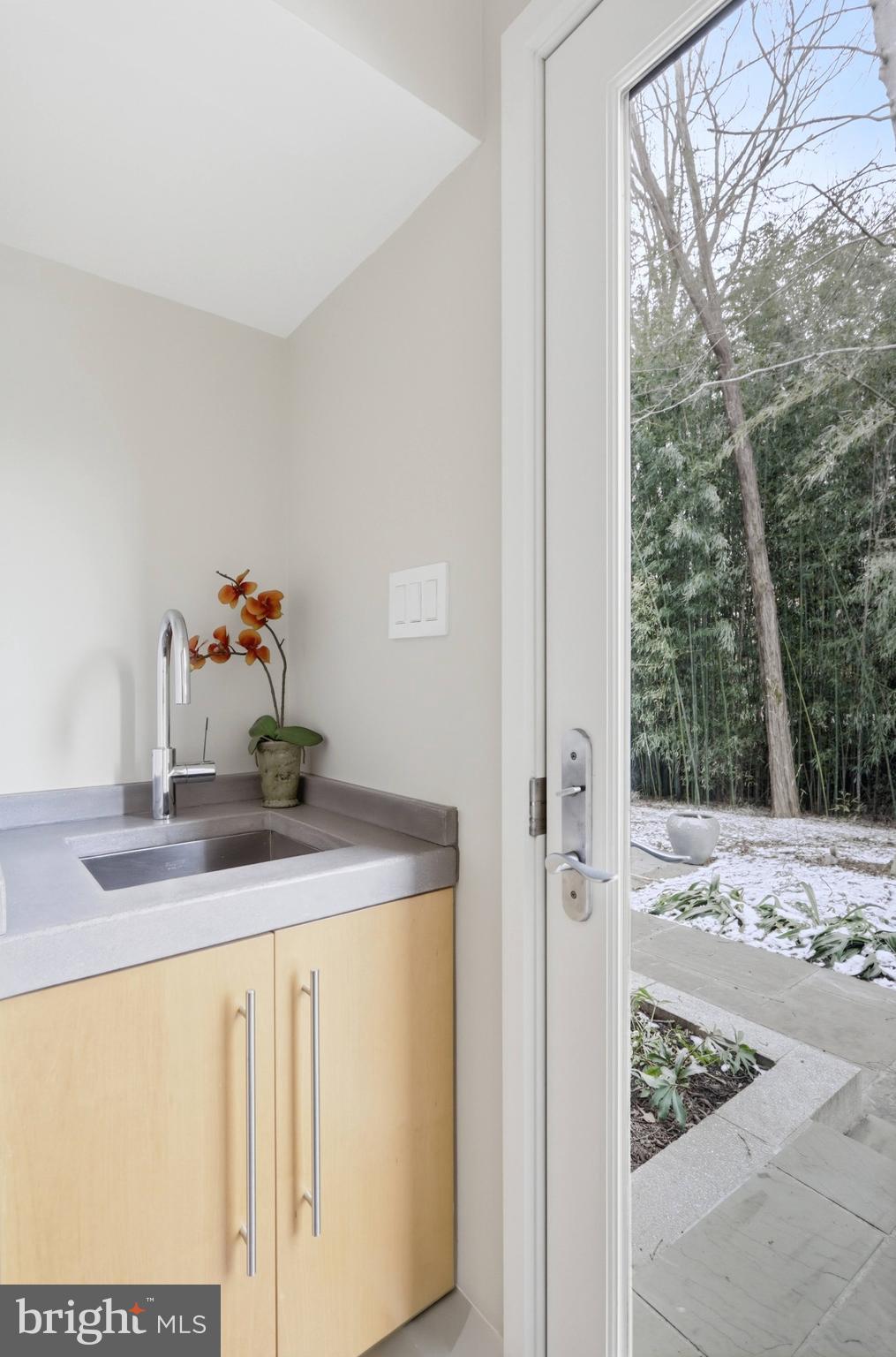 BONNIE BRAE - Residential