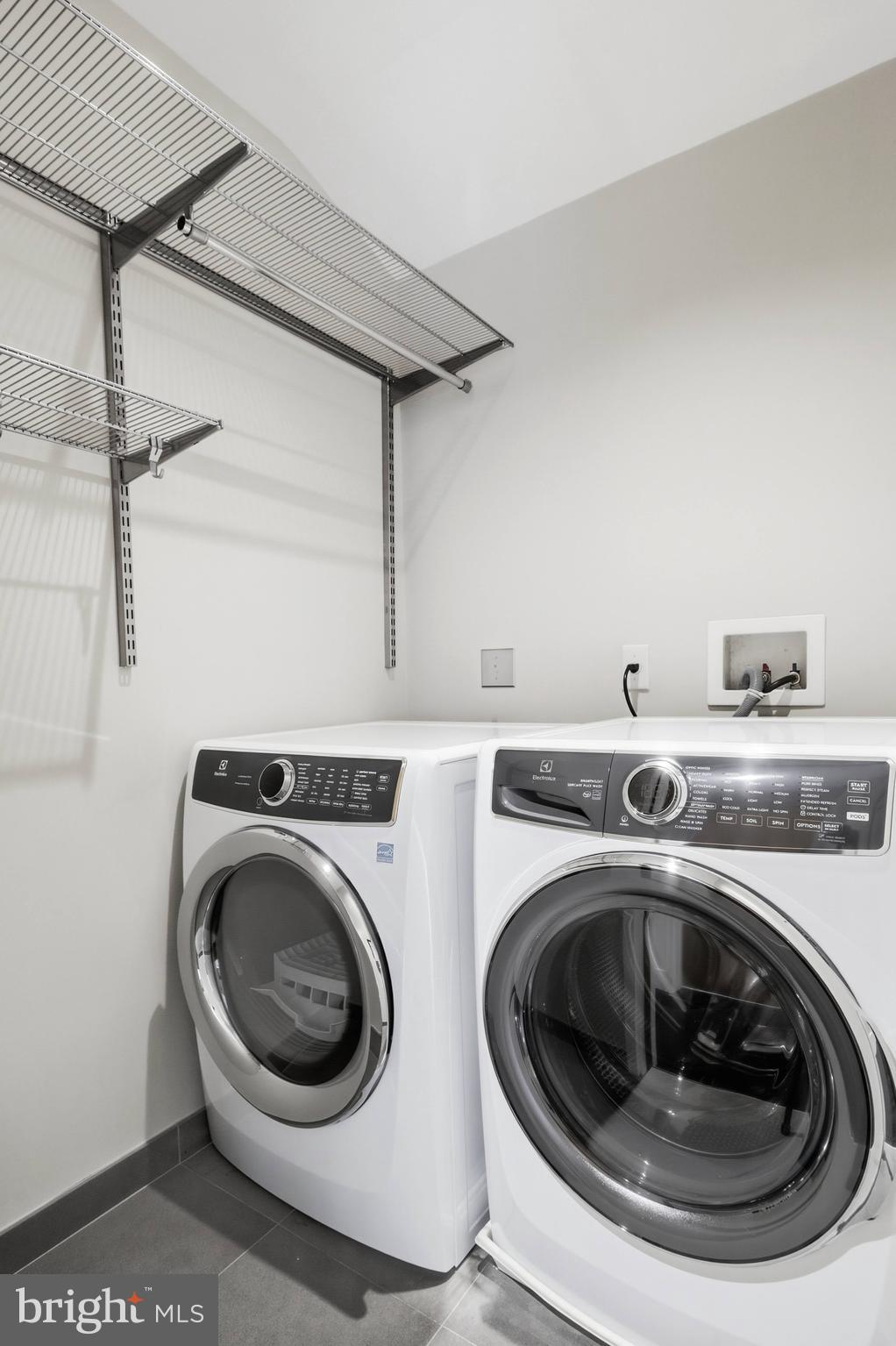 BONNIE BRAE - Residential