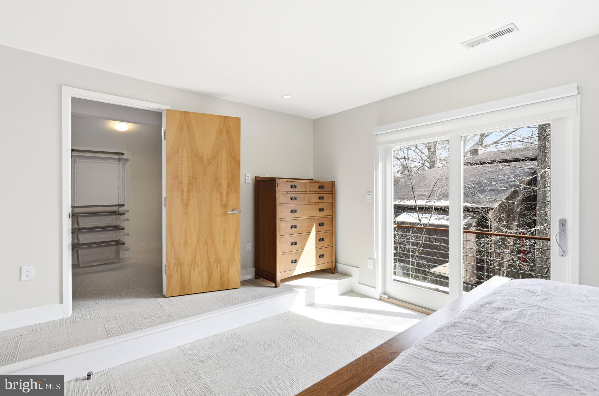 BONNIE BRAE - Residential