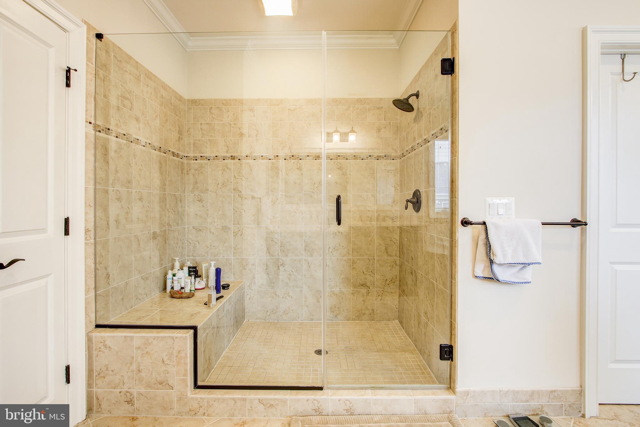 ALTA VISTA - Residential