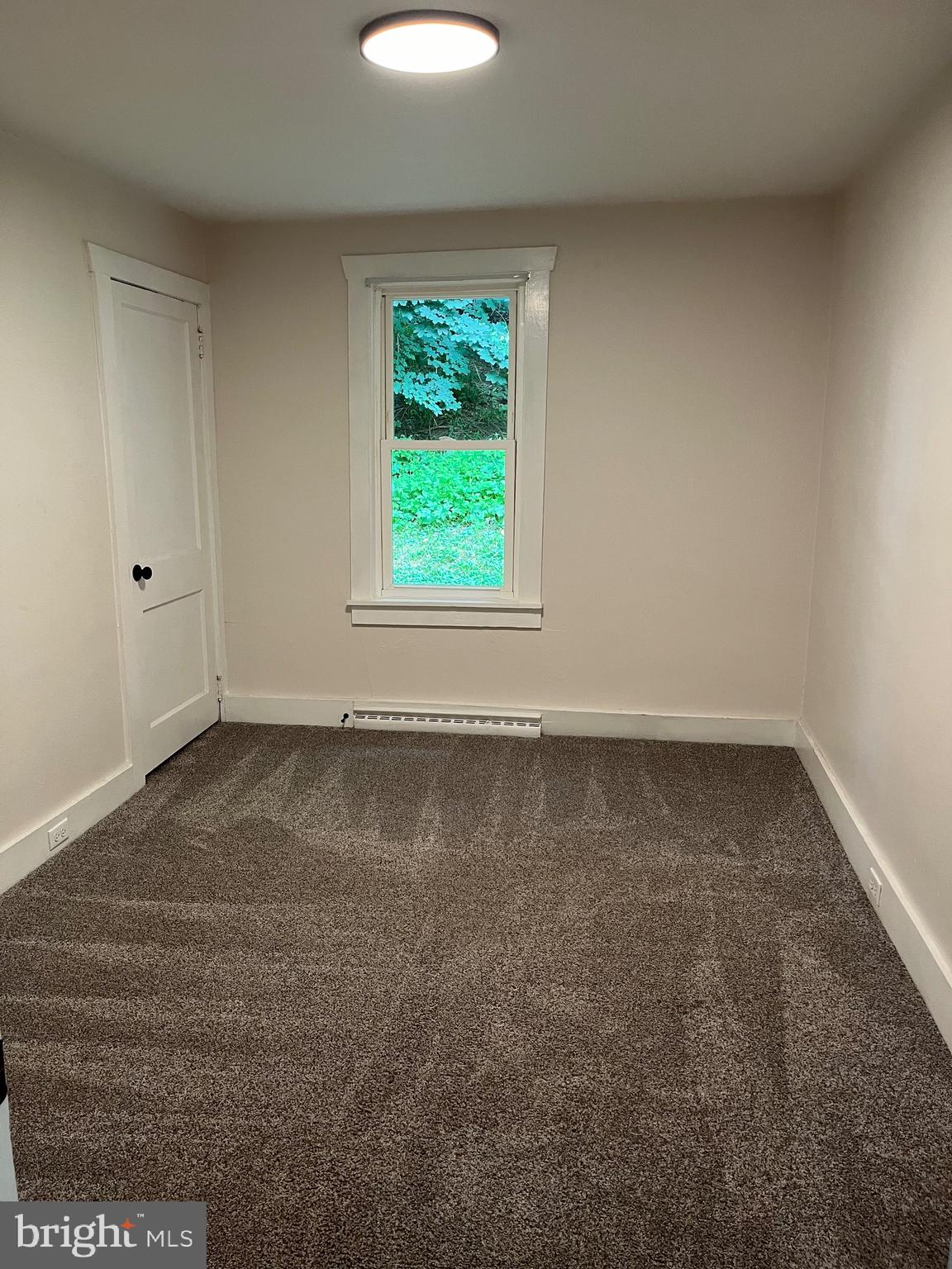 917 N OLD ROAD A 1ST FLR