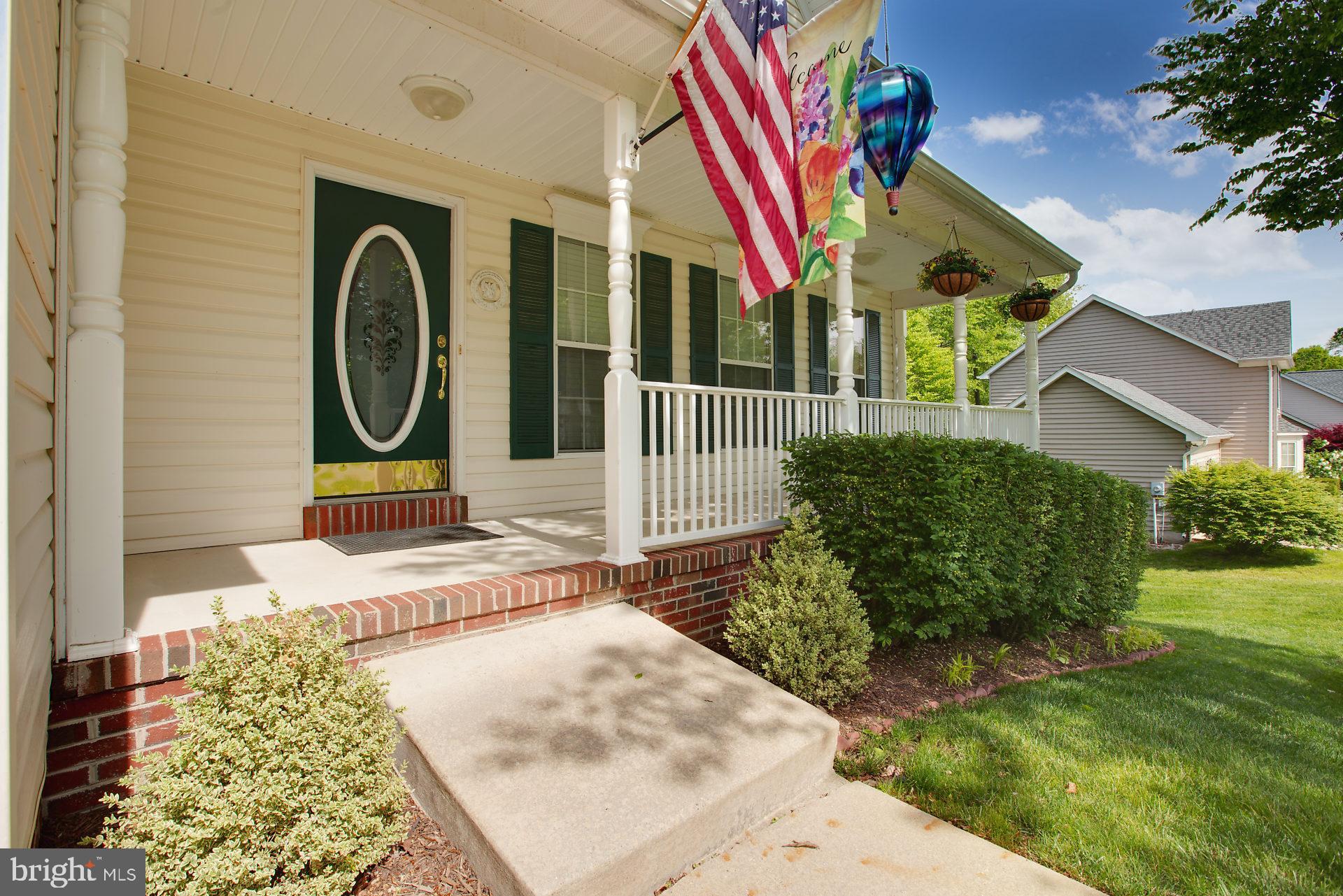 HUNTING QUARTERS - Residential