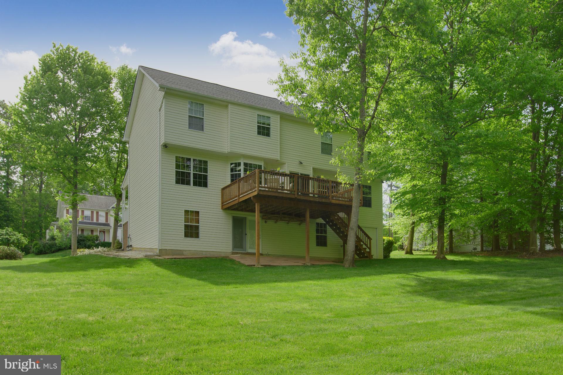 HUNTING QUARTERS - Residential