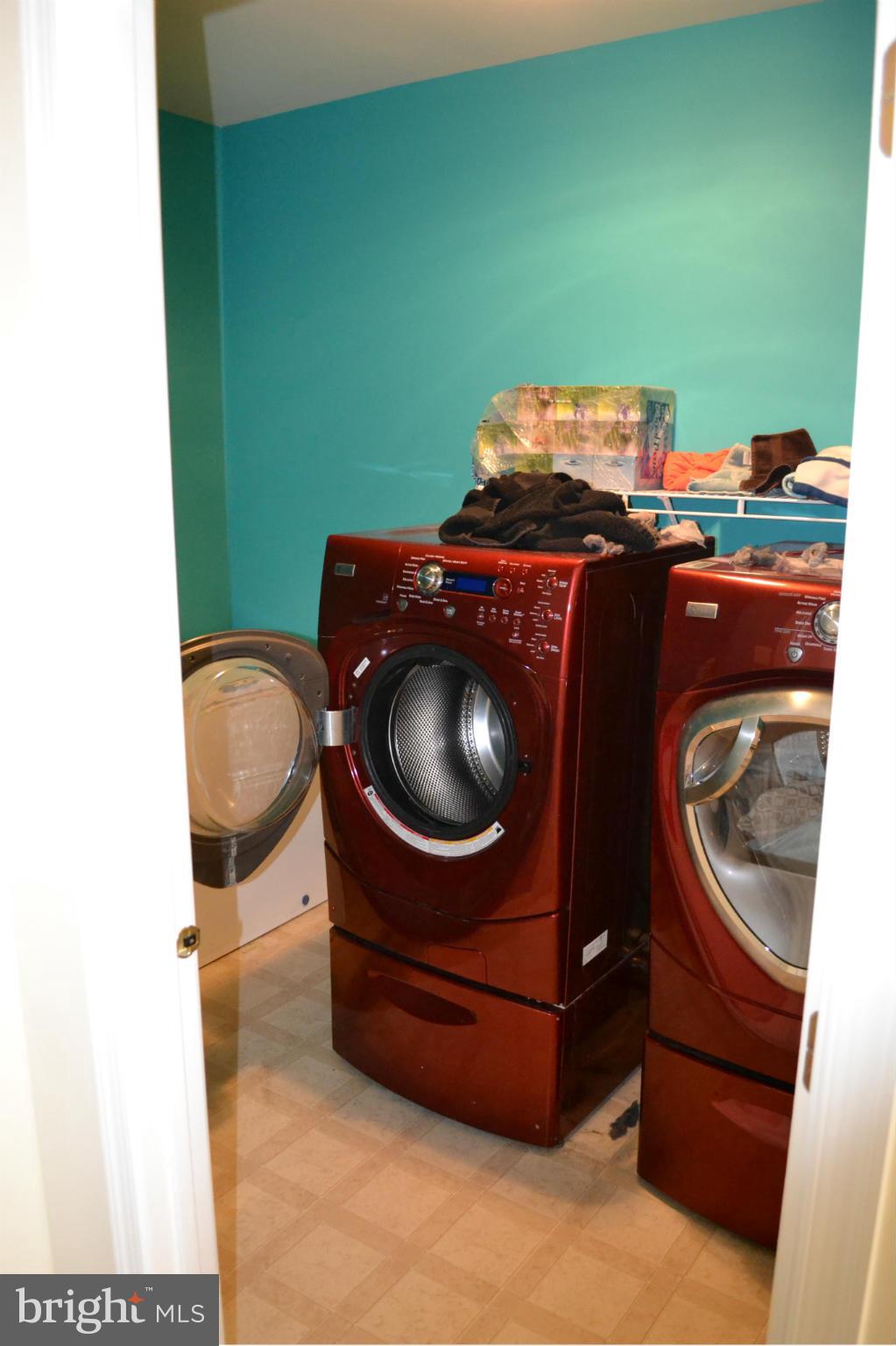 MARTINSBURG - Residential