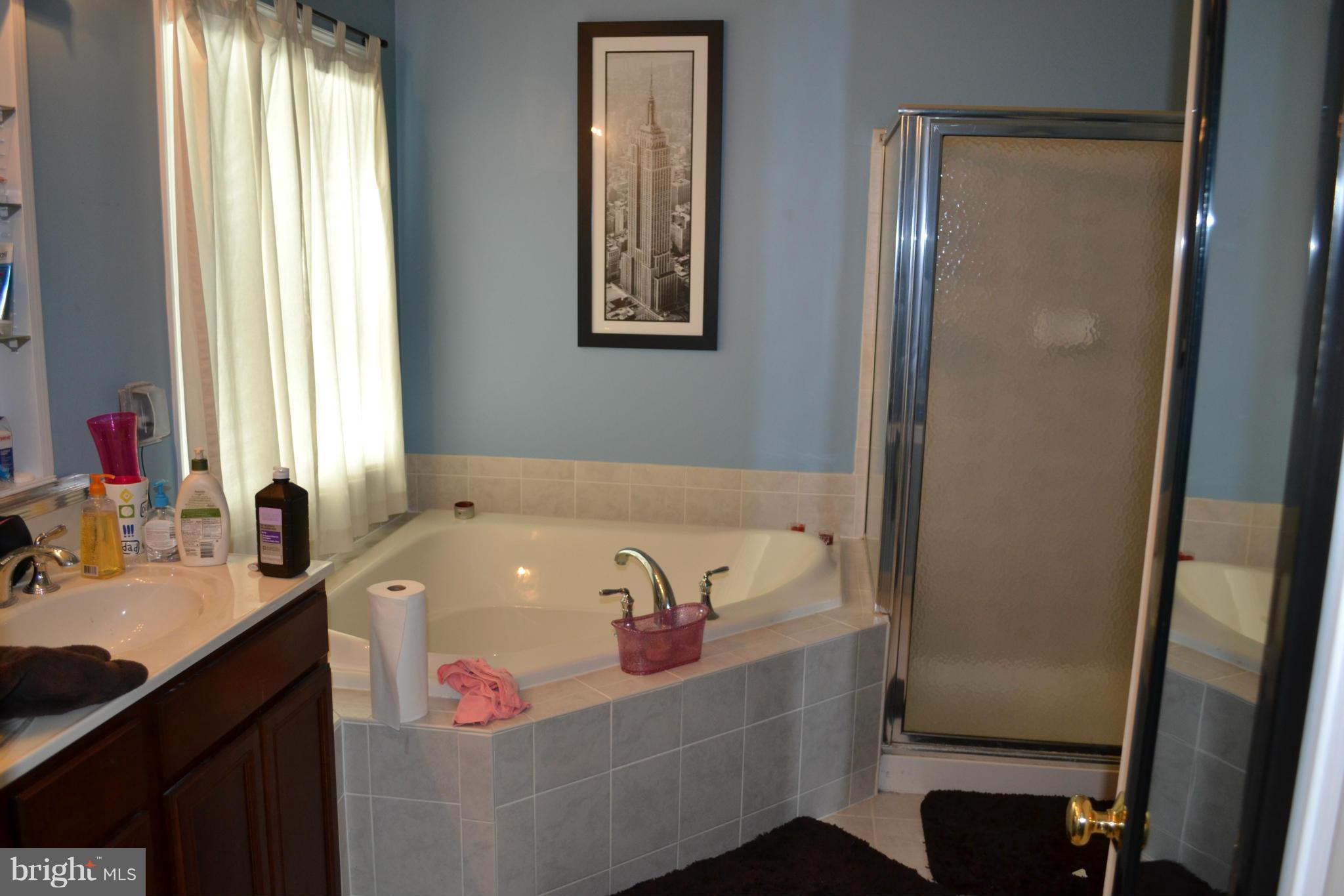 MARTINSBURG - Residential