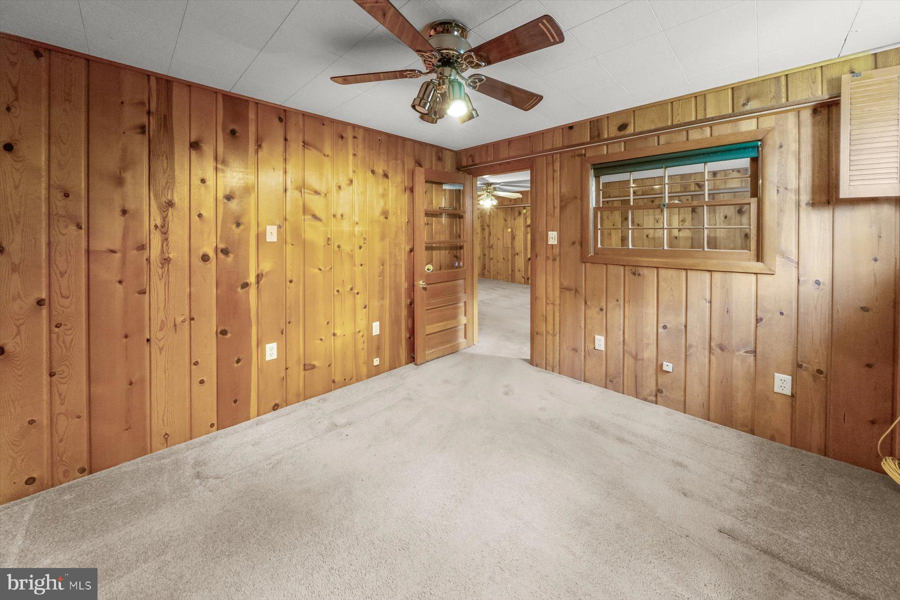 GARRETT PARK ESTATES - Residential