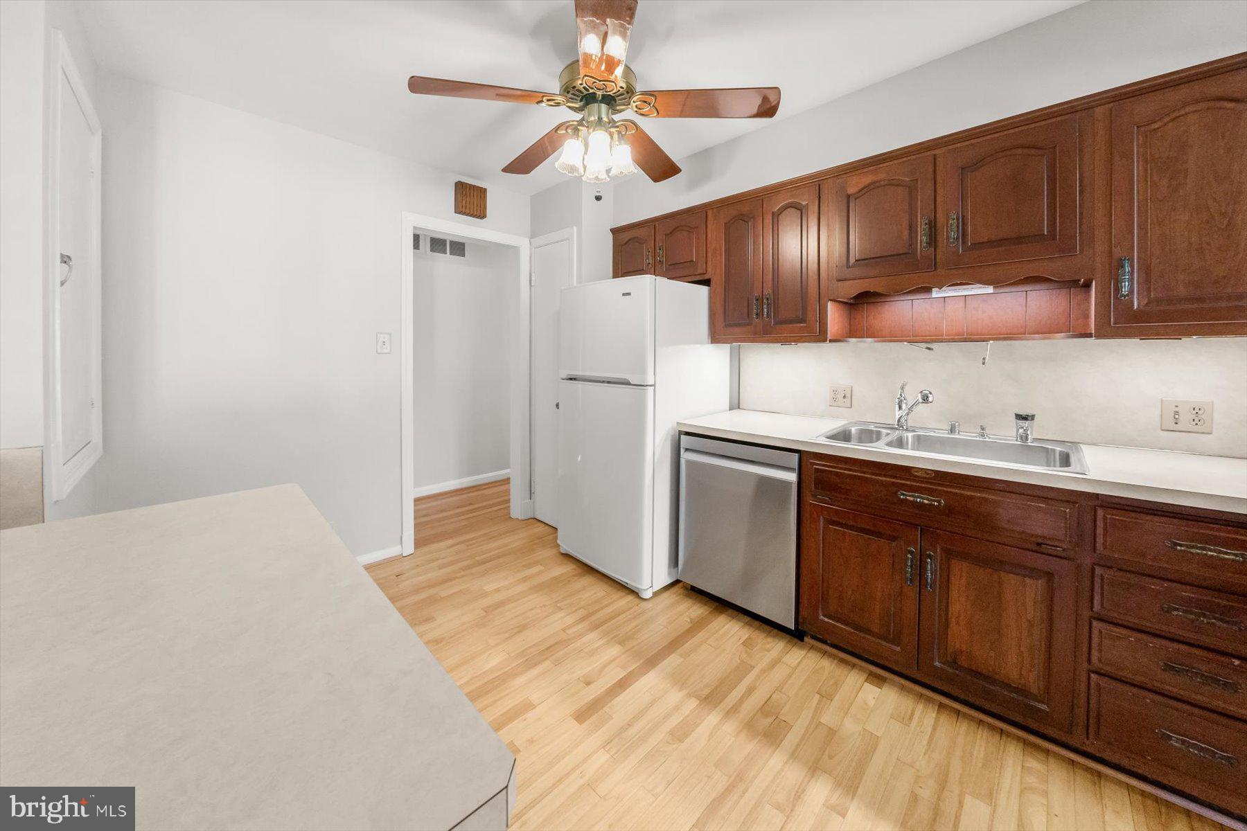 GARRETT PARK ESTATES - Residential