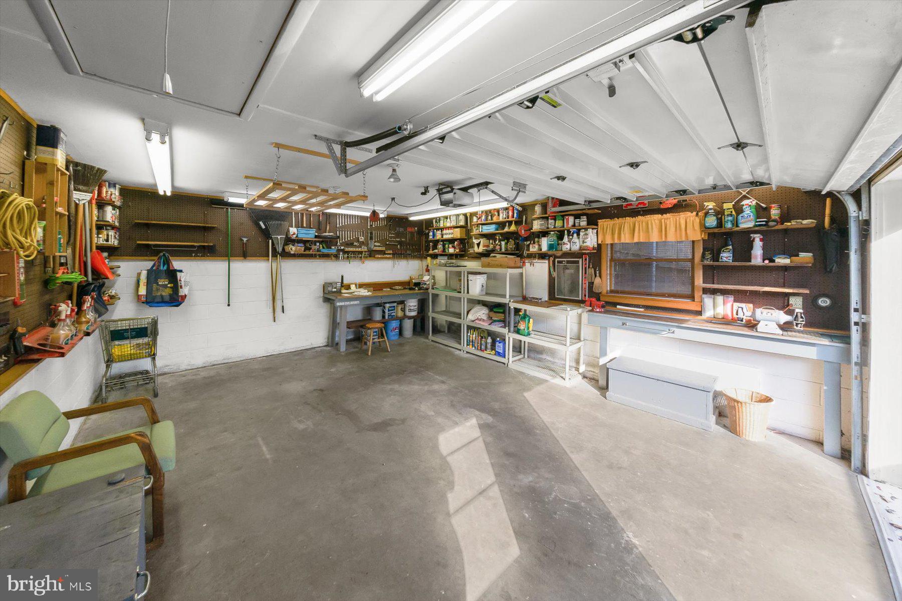 GARRETT PARK ESTATES - Residential