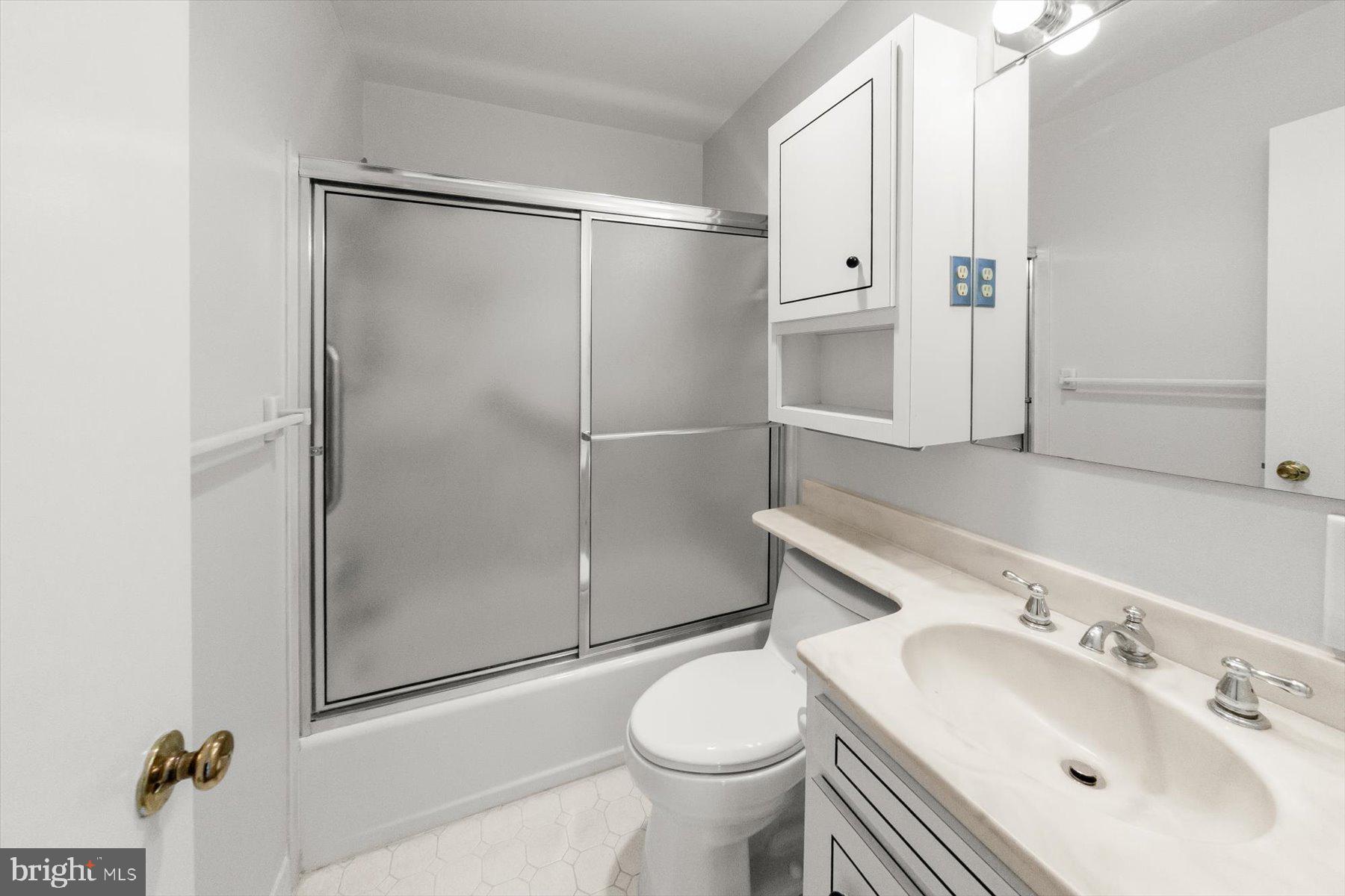 GARRETT PARK ESTATES - Residential