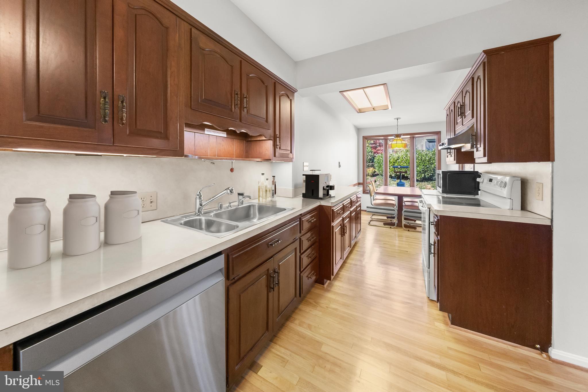 GARRETT PARK ESTATES - Residential