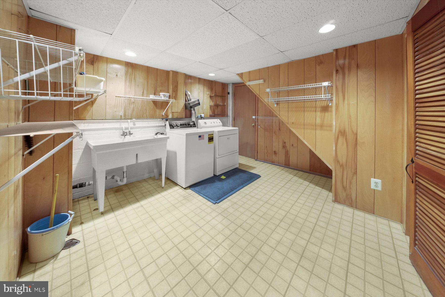 GARRETT PARK ESTATES - Residential