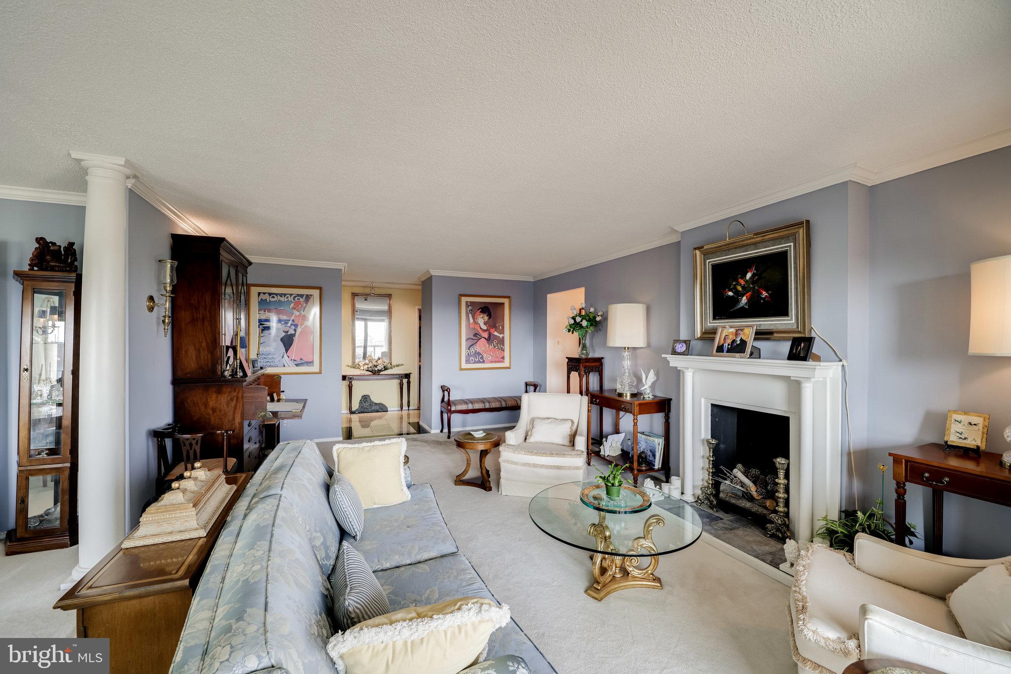 WATERGATE AT LANDMARK - Residential