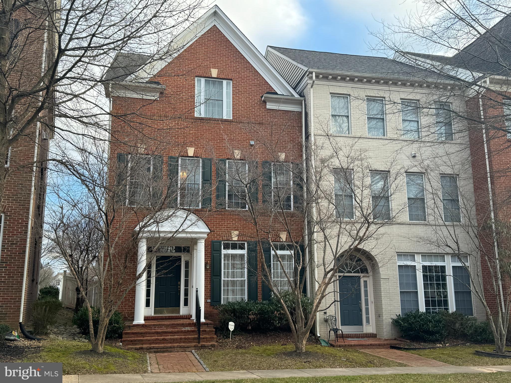 KING FARM BAILEYS COMMON - Residential Lease