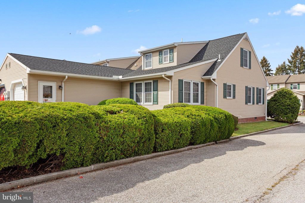 Photo of 59 E Elm Avenue, HANOVER, PA 17331 (MLS # PAYK2090794)
