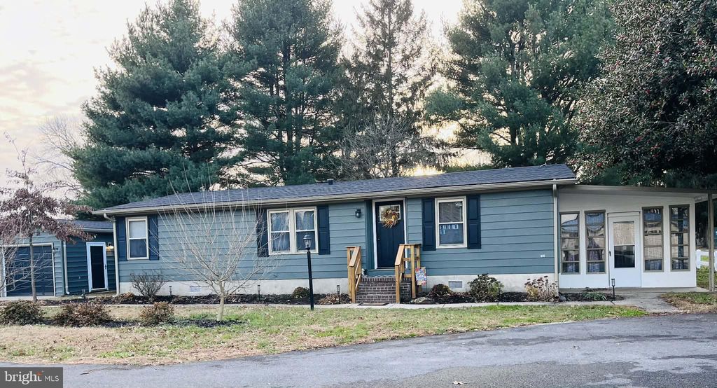 Photo of 307 Jean Bradley Circle #314, FREDERICA, DE 19946 (MLS # DEKT2042944)