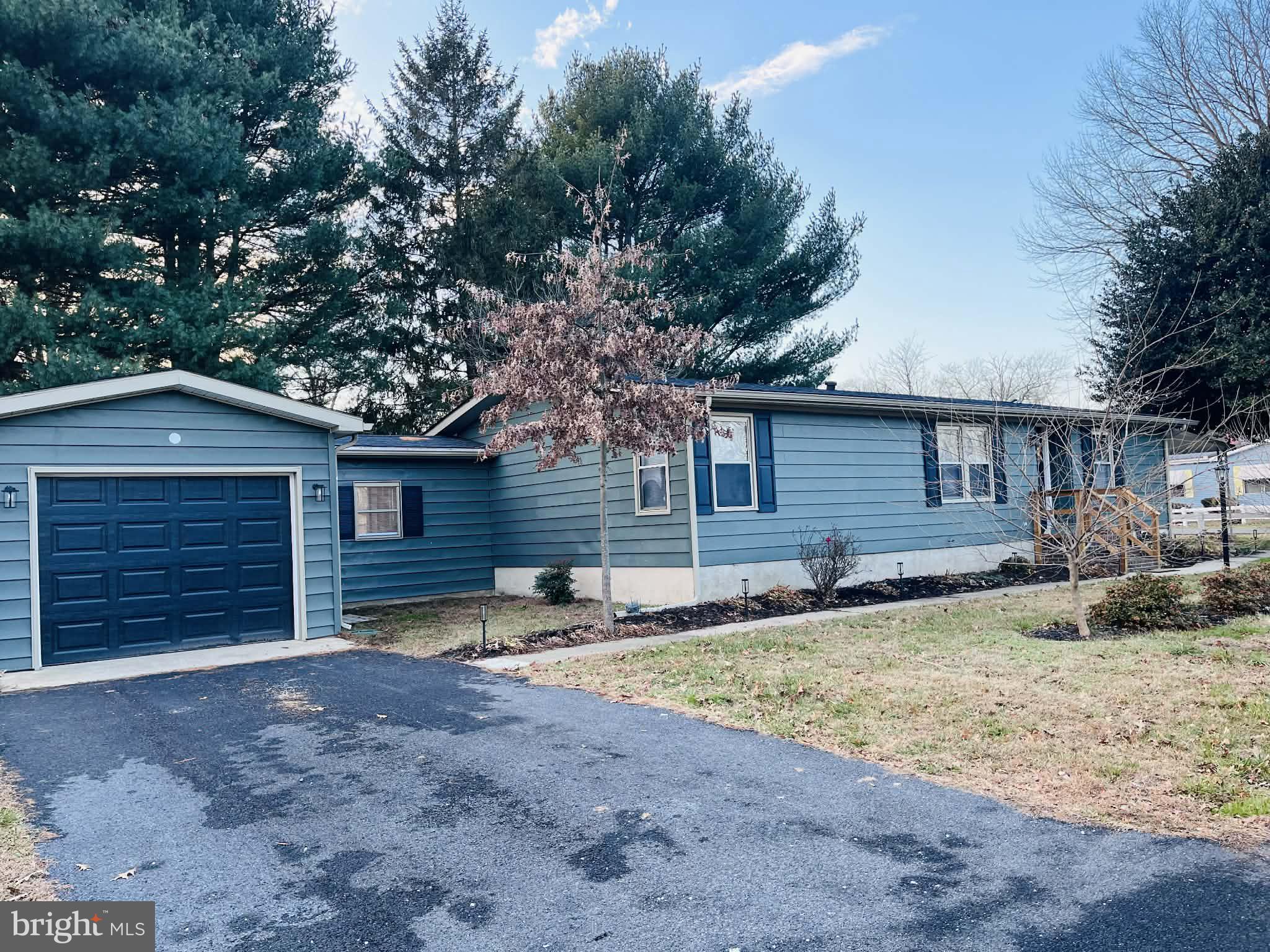 307 JEAN BRADLEY CIRCLE 314