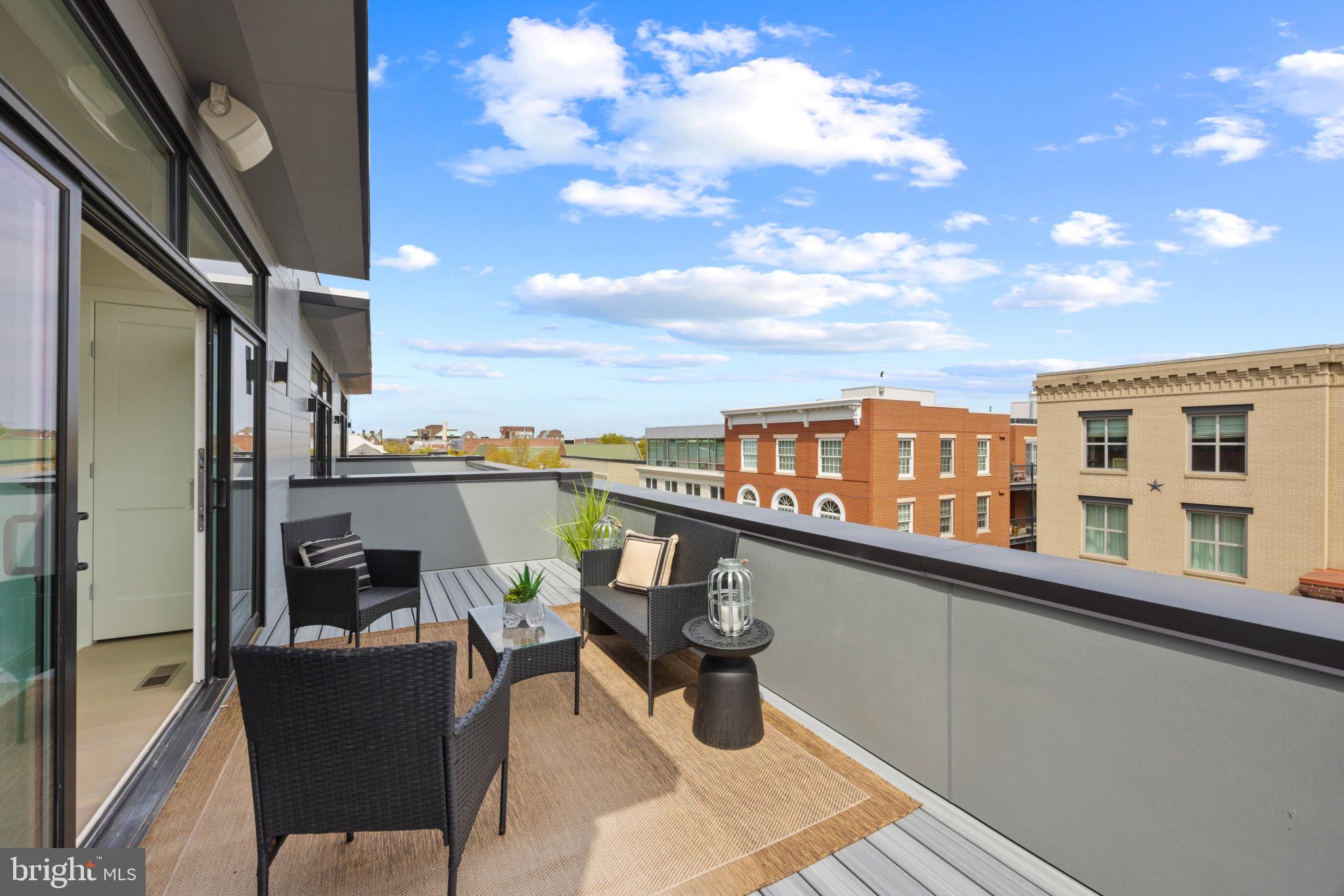 OLD TOWN - Residential