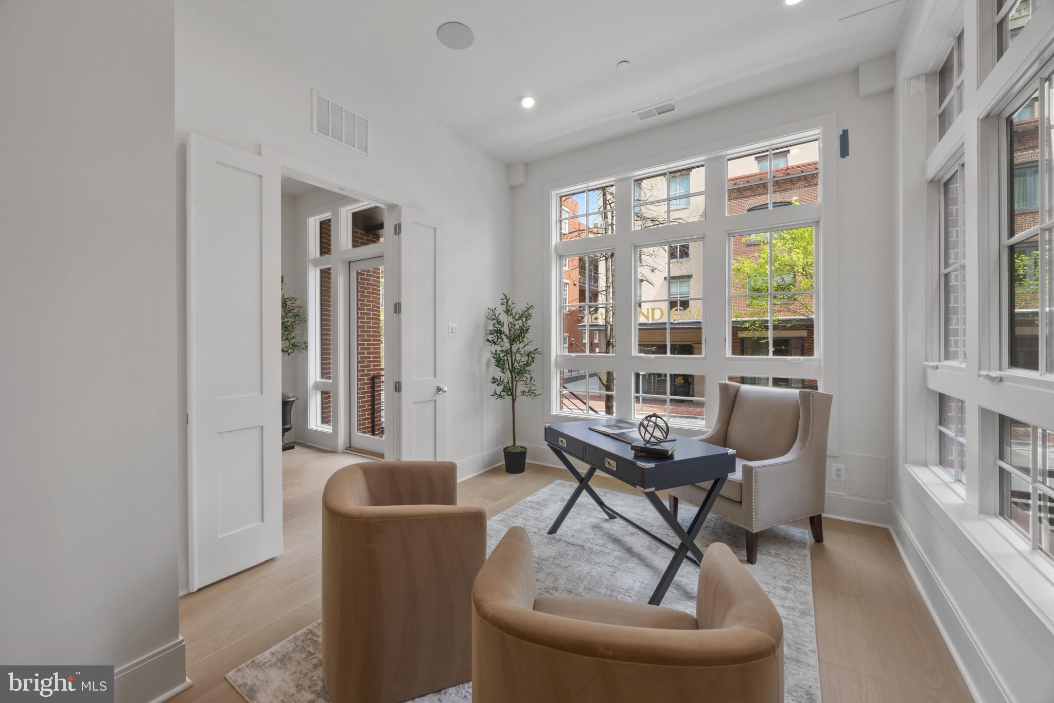 OLD TOWN - Residential