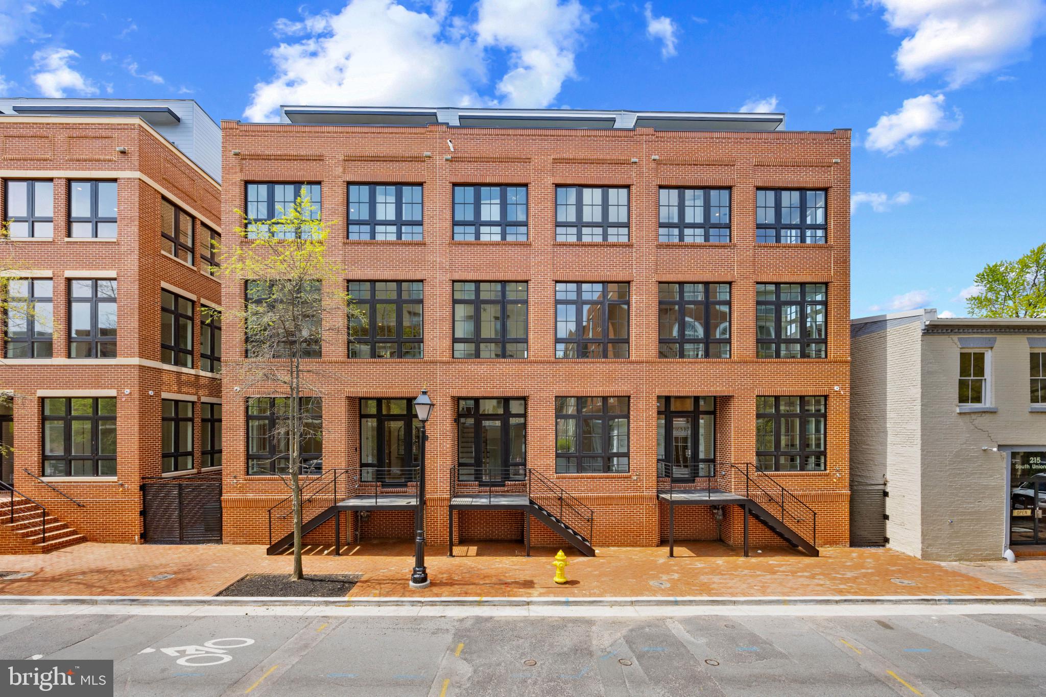 OLD TOWN - Residential