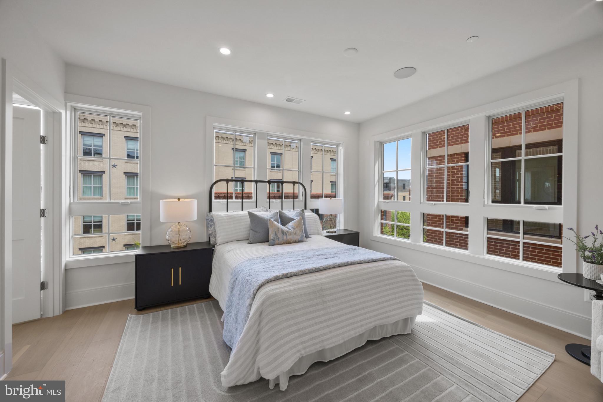 OLD TOWN - Residential