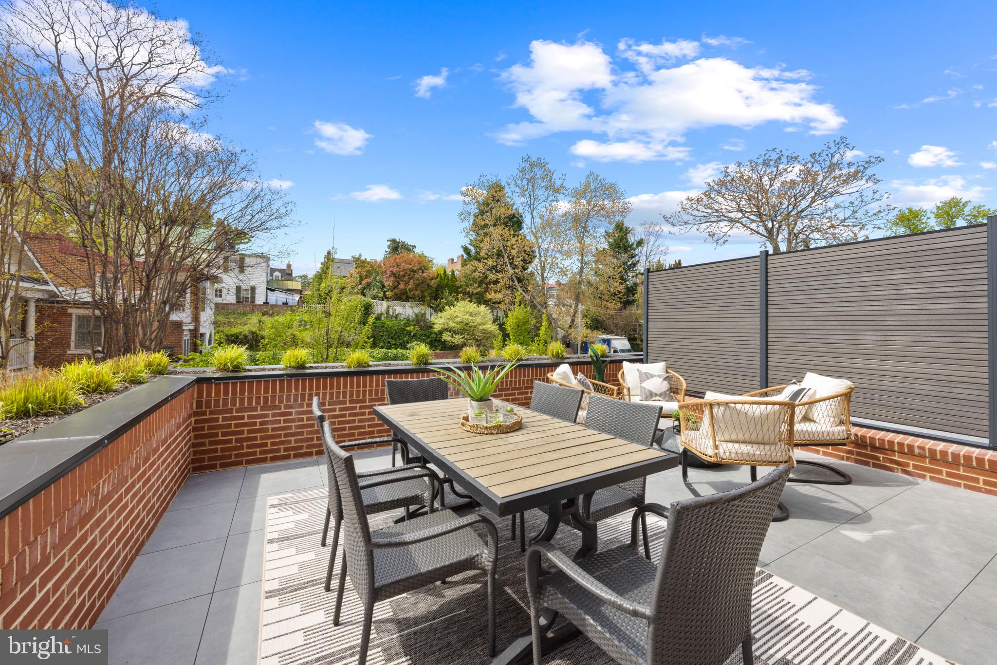 OLD TOWN - Residential