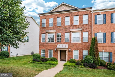 Photo of 15409 Rosemont Manor Drive, HAYMARKET, VA 20169 (MLS # VAPW2130254)