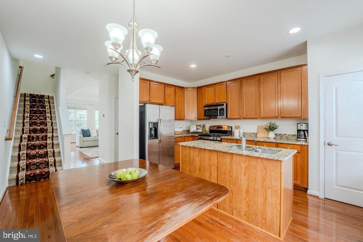 15409 ROSEMONT MANOR DRIVE