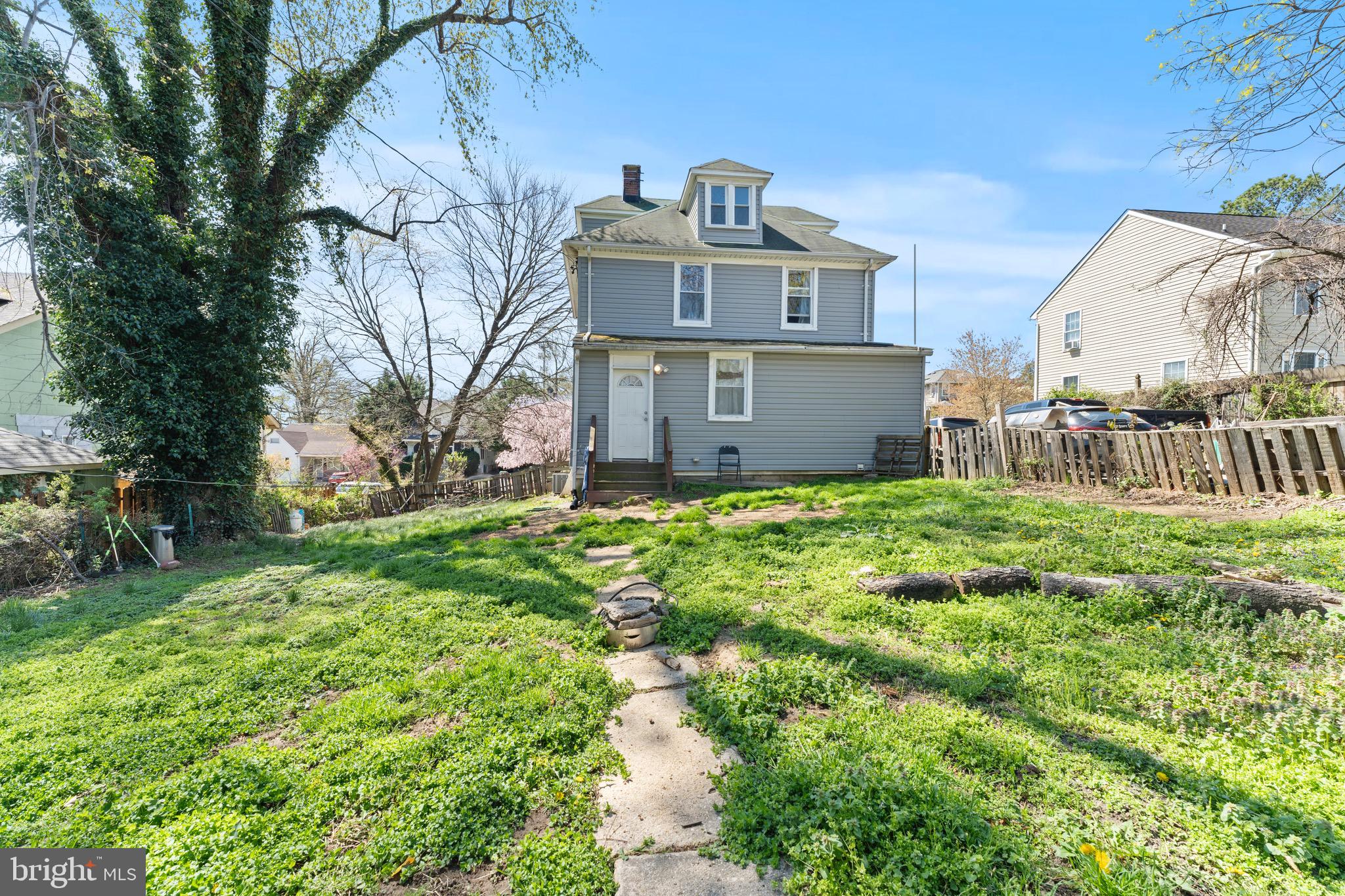 OVERLEA - Residential