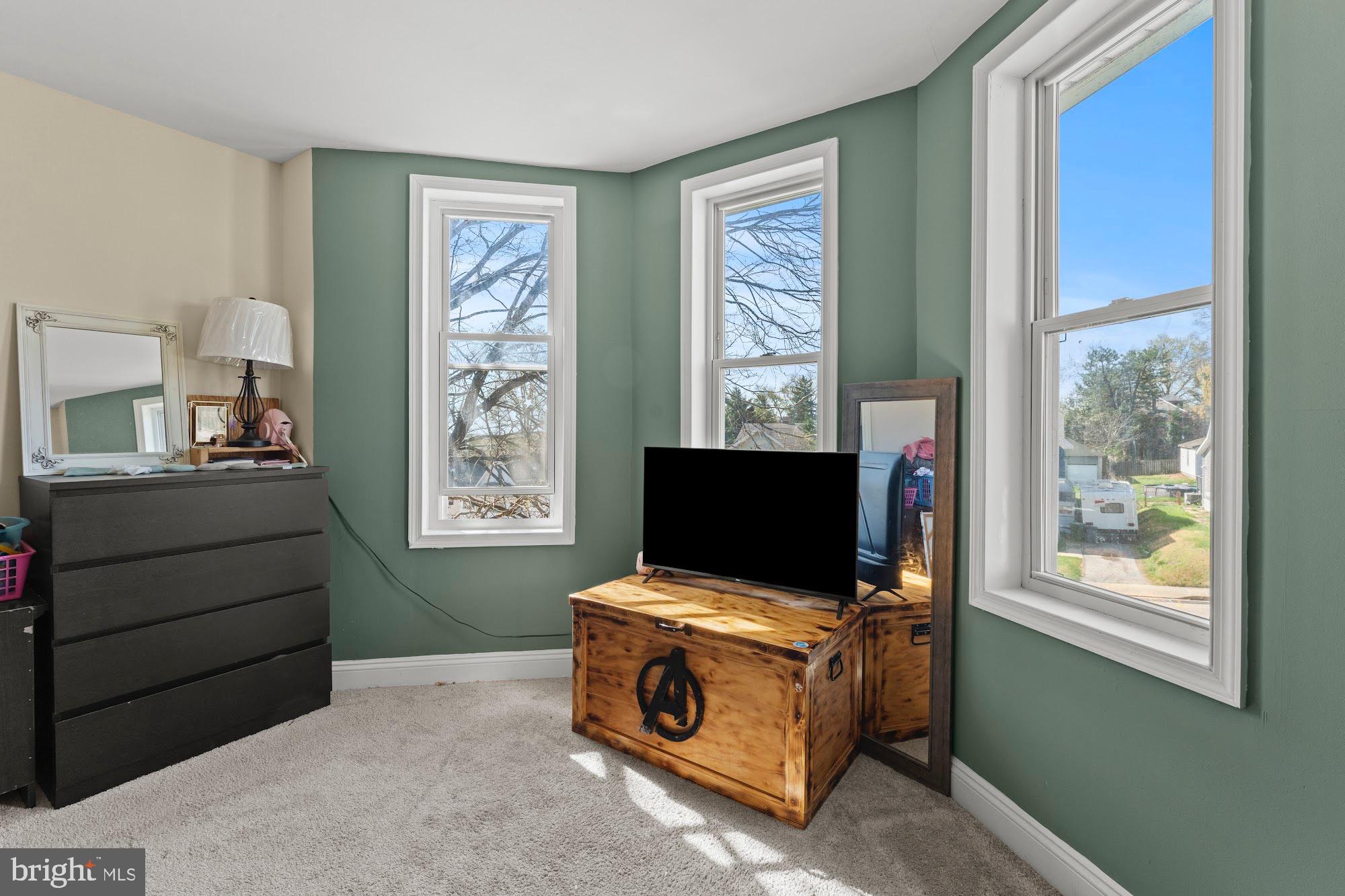 OVERLEA - Residential