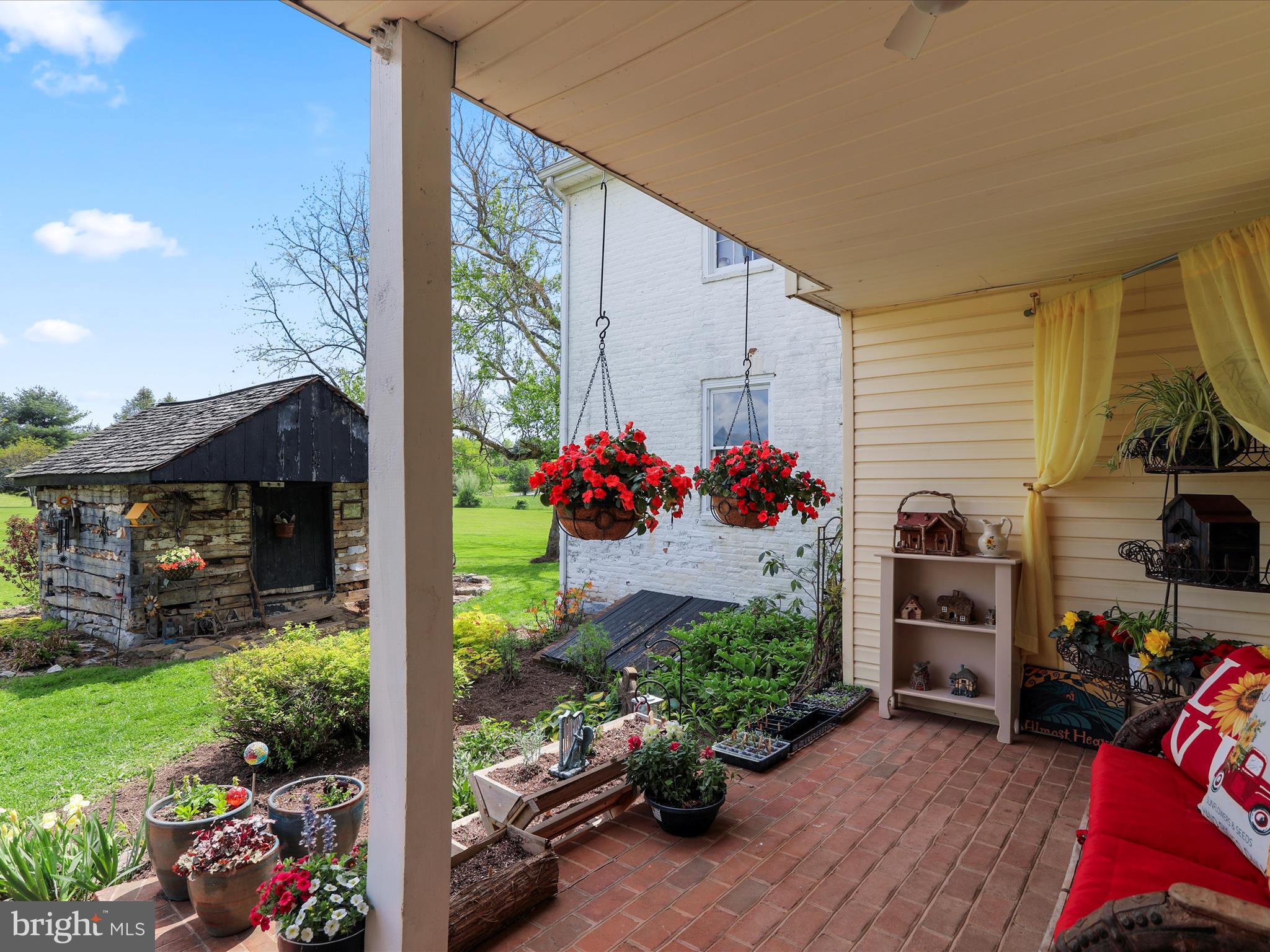 GRANT ACRES ESTATES - Residential