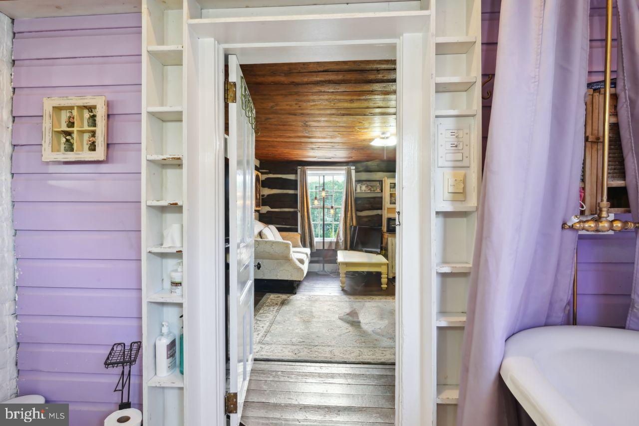 GRANT ACRES ESTATES - Residential