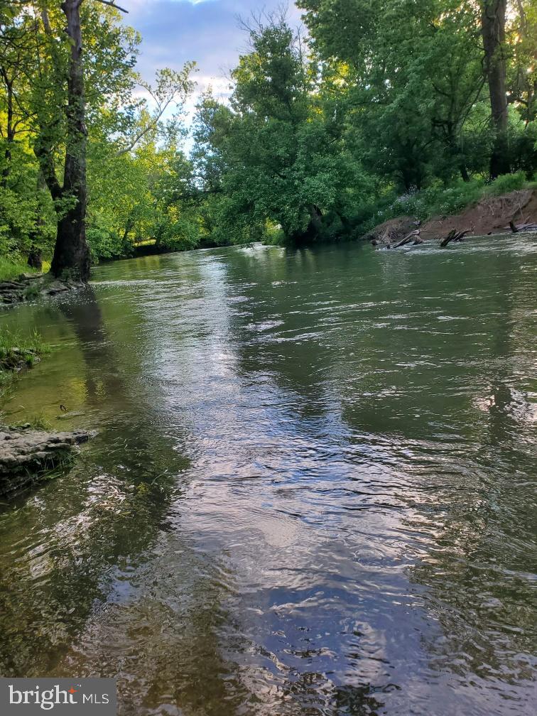 GRANT ACRES ESTATES - Residential