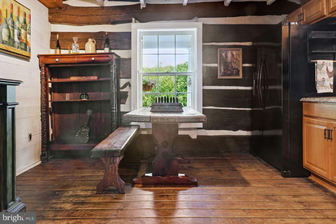 GRANT ACRES ESTATES - Residential