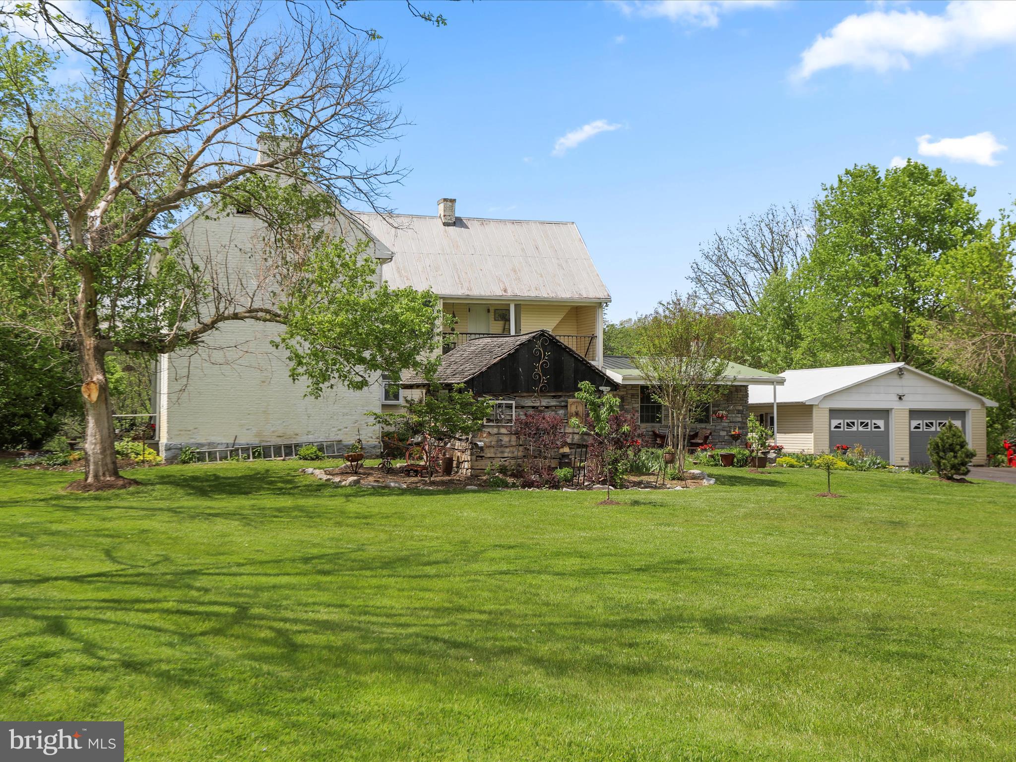 GRANT ACRES ESTATES - Residential