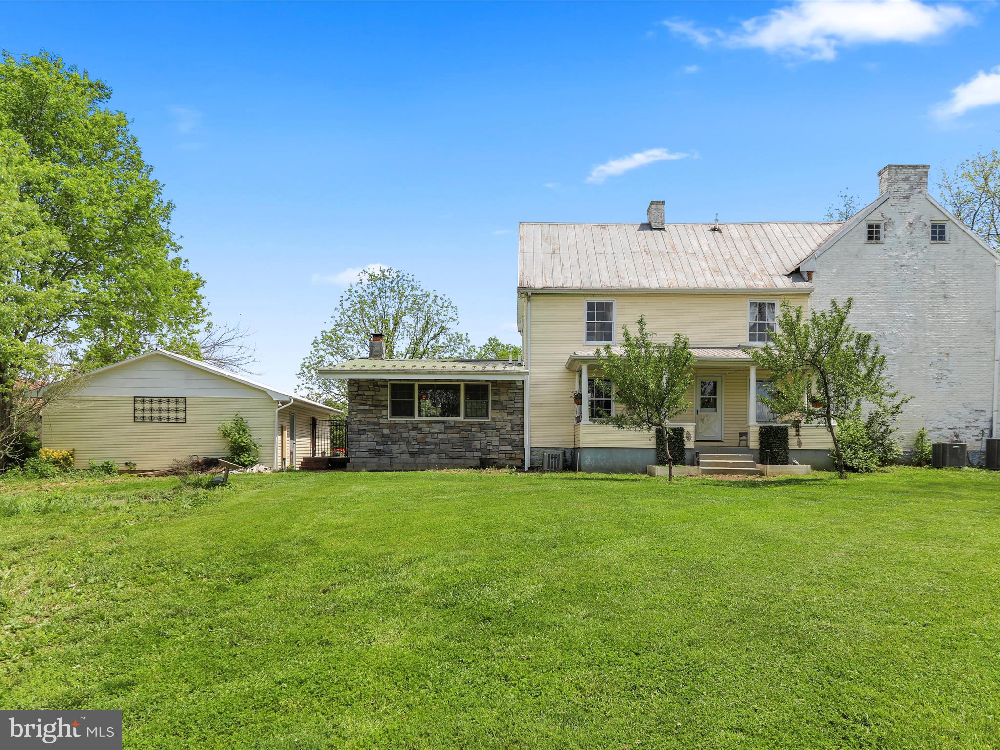 GRANT ACRES ESTATES - Residential