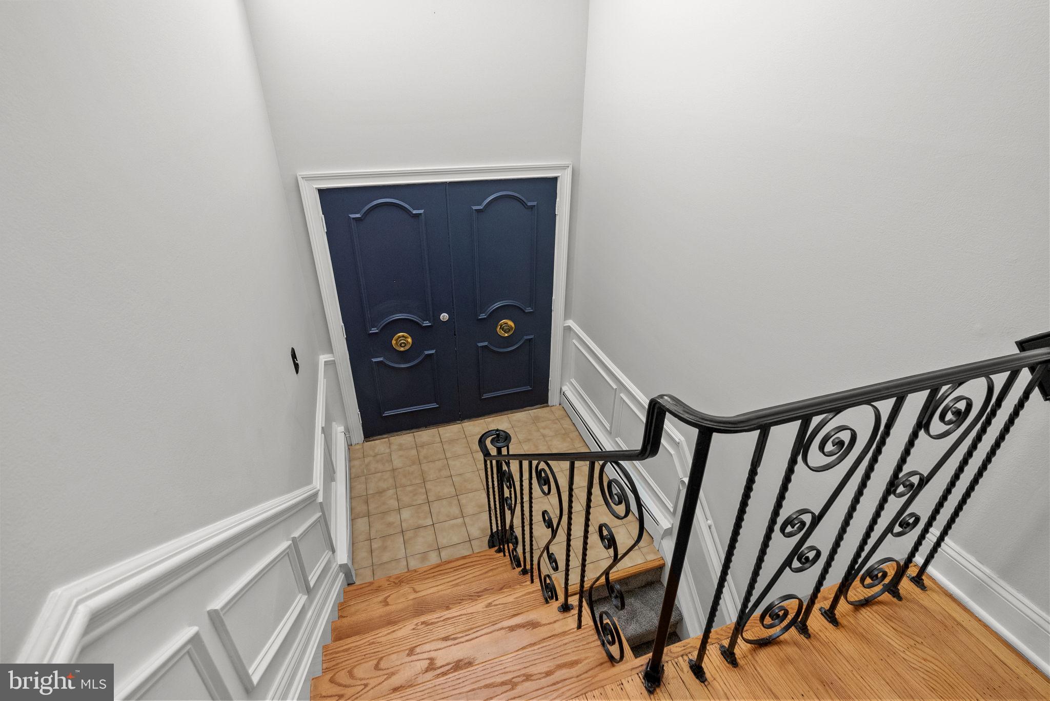 EDGEWOOD PARK - Residential Lease