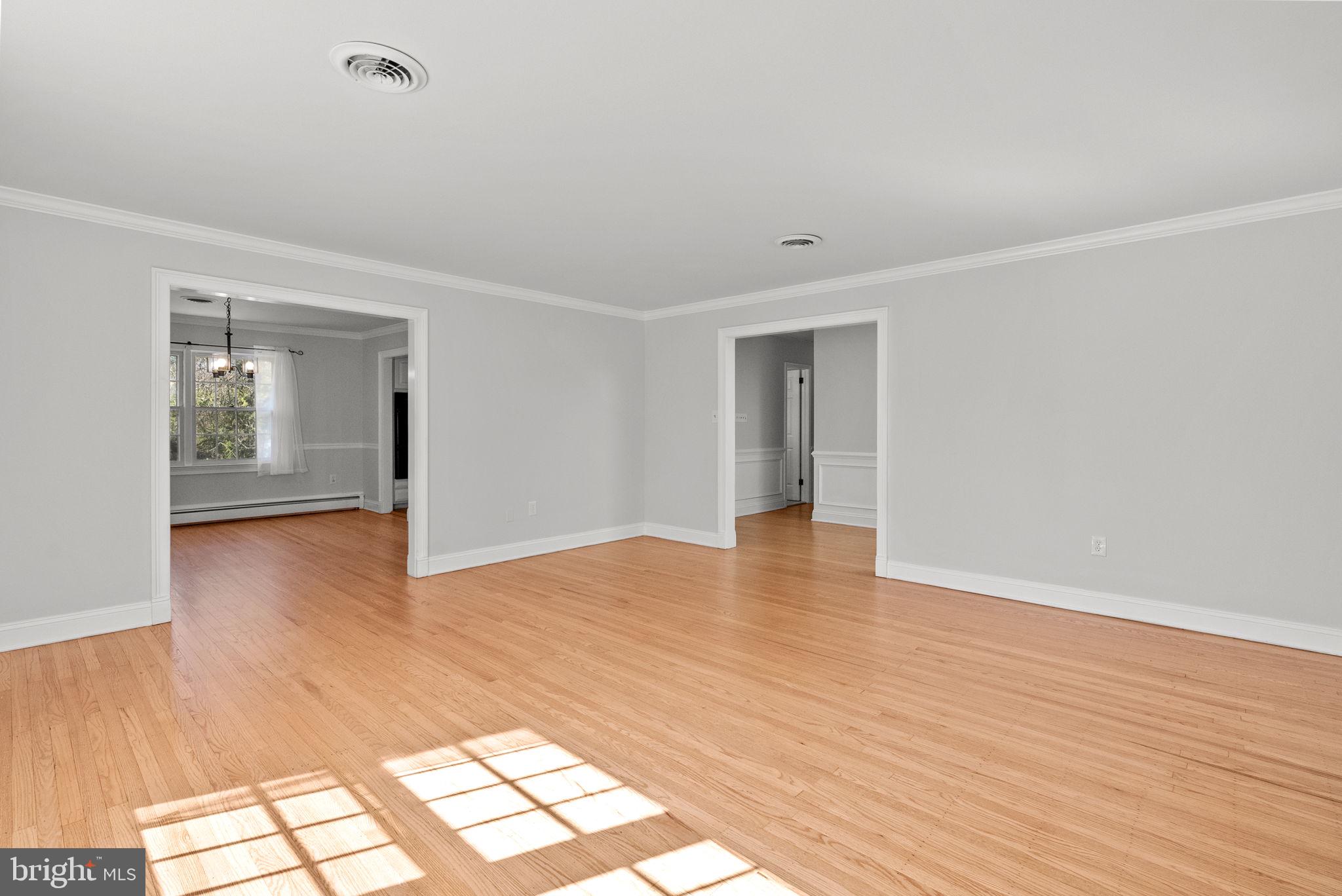 EDGEWOOD PARK - Residential Lease