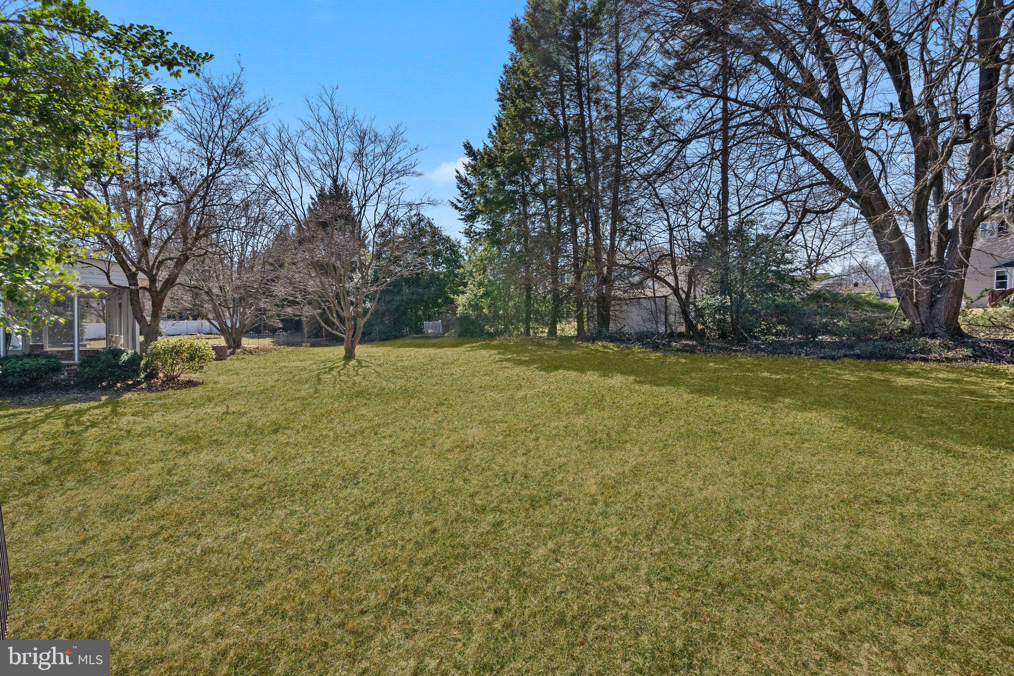 EDGEWOOD PARK - Residential Lease