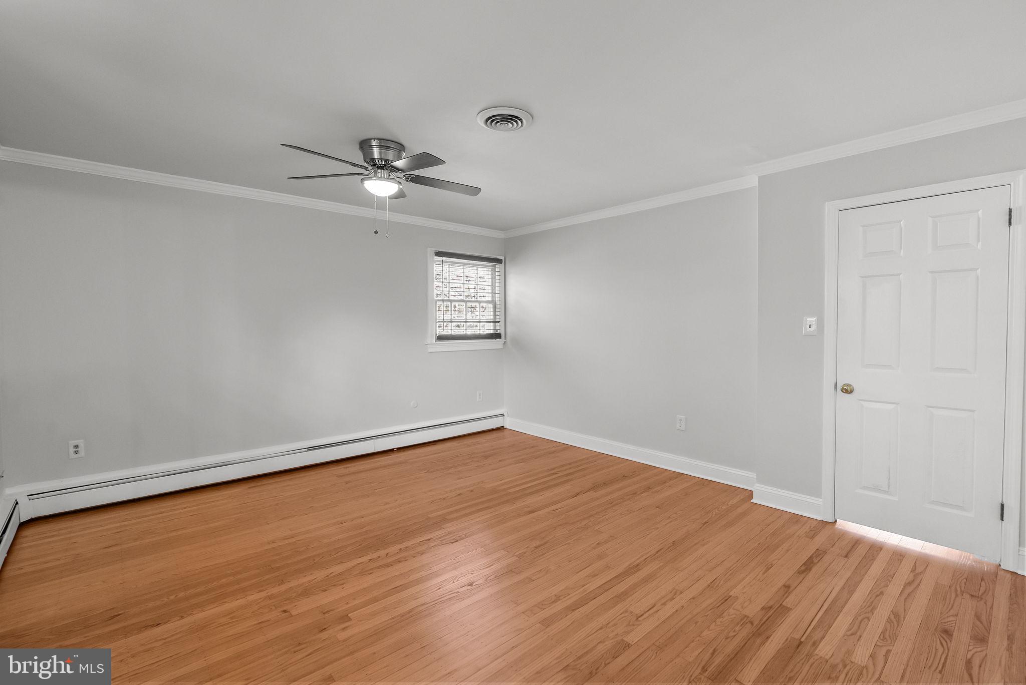 EDGEWOOD PARK - Residential Lease