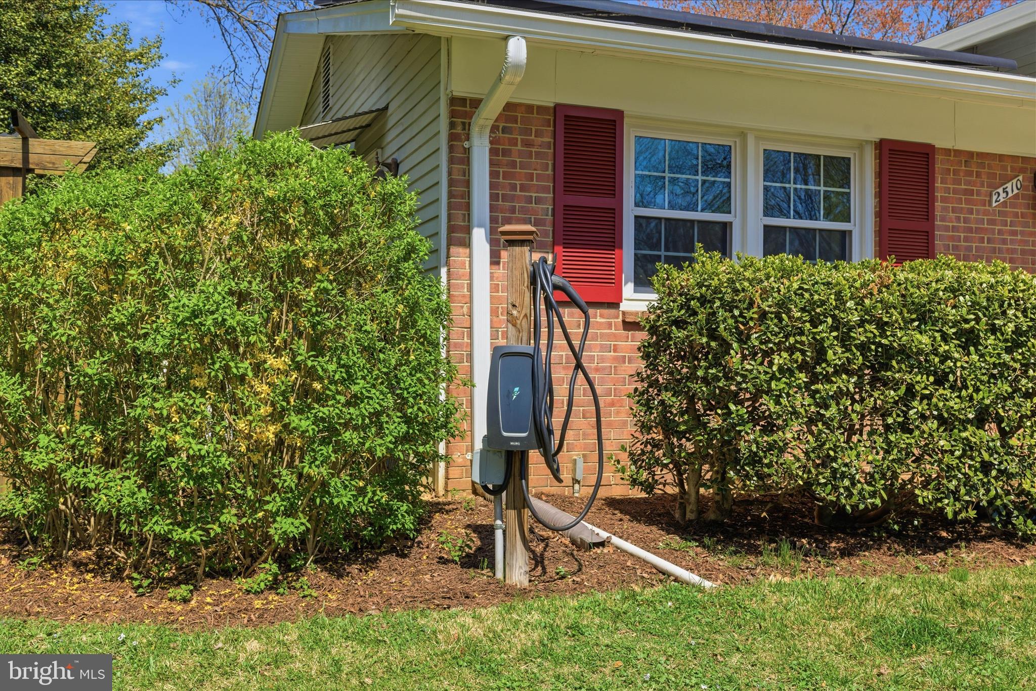 STONEWALL MANOR - Residential