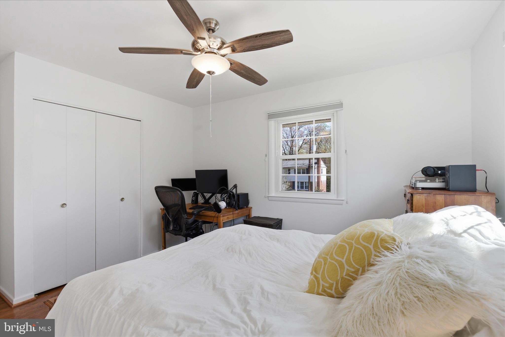 STONEWALL MANOR - Residential