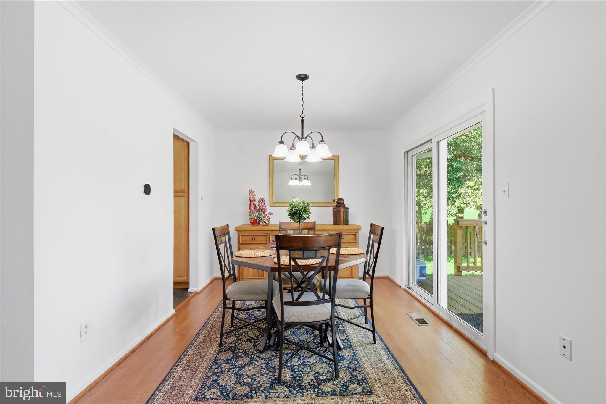 STONEWALL MANOR - Residential